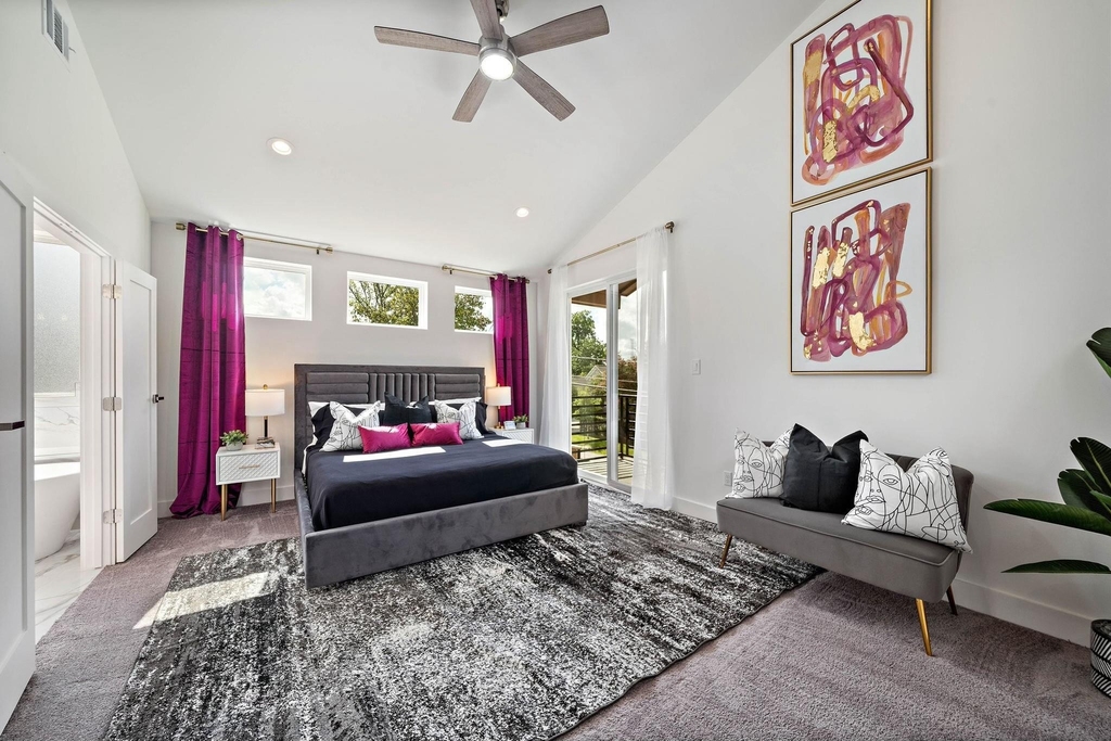 207 E 38th Street - Photo 9
