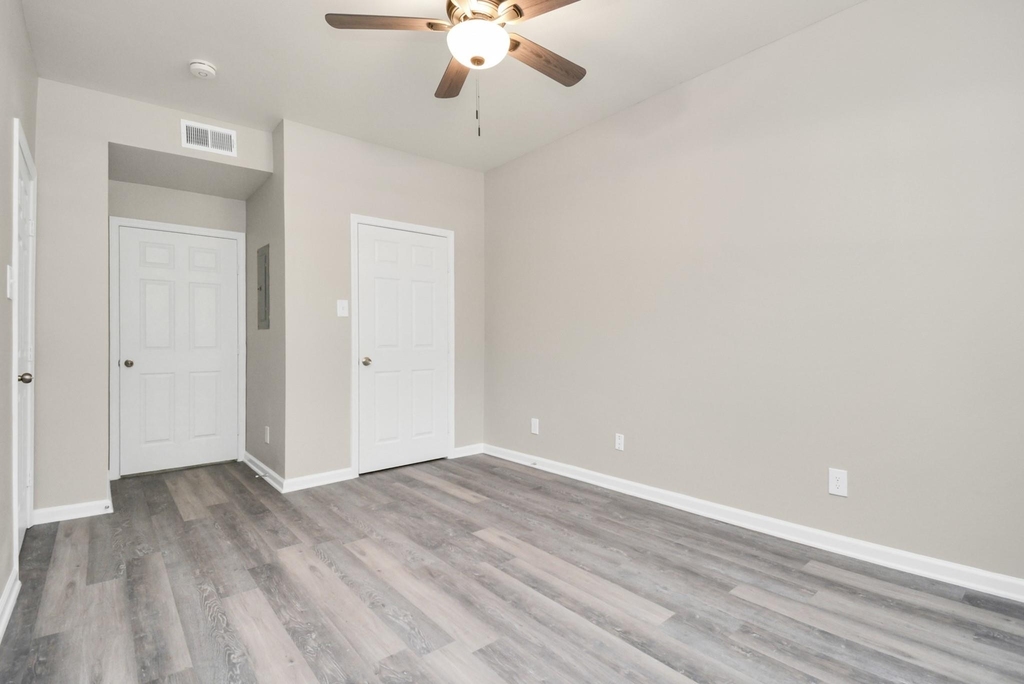 2222 Maroneal Street - Photo 7