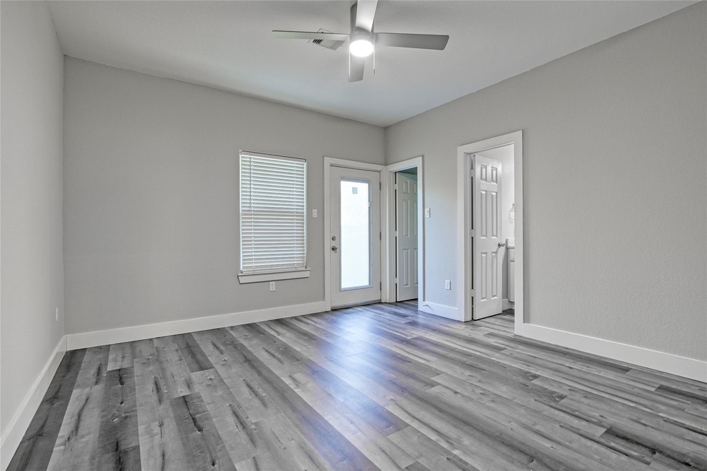 9306 Bean Street - Photo 14