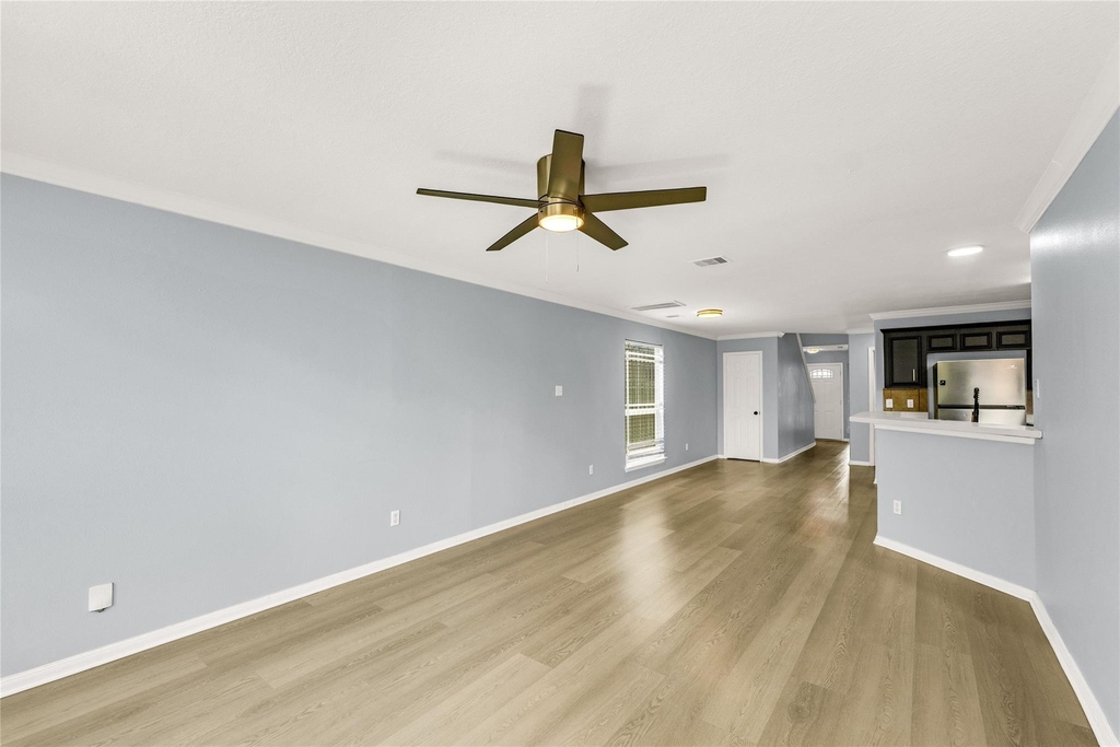 4640 Knoxville Street - Photo 11