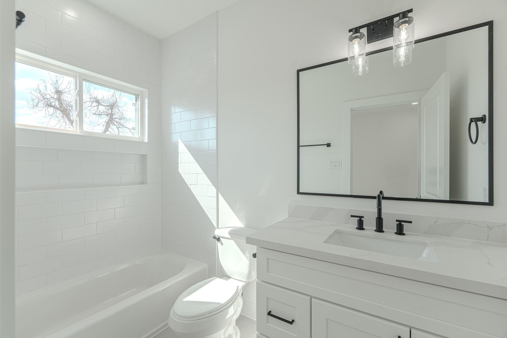 7735 Hammerly Blvd - Photo 45