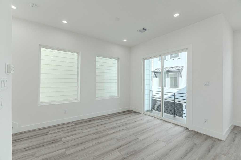 7735 Hammerly Blvd - Photo 24