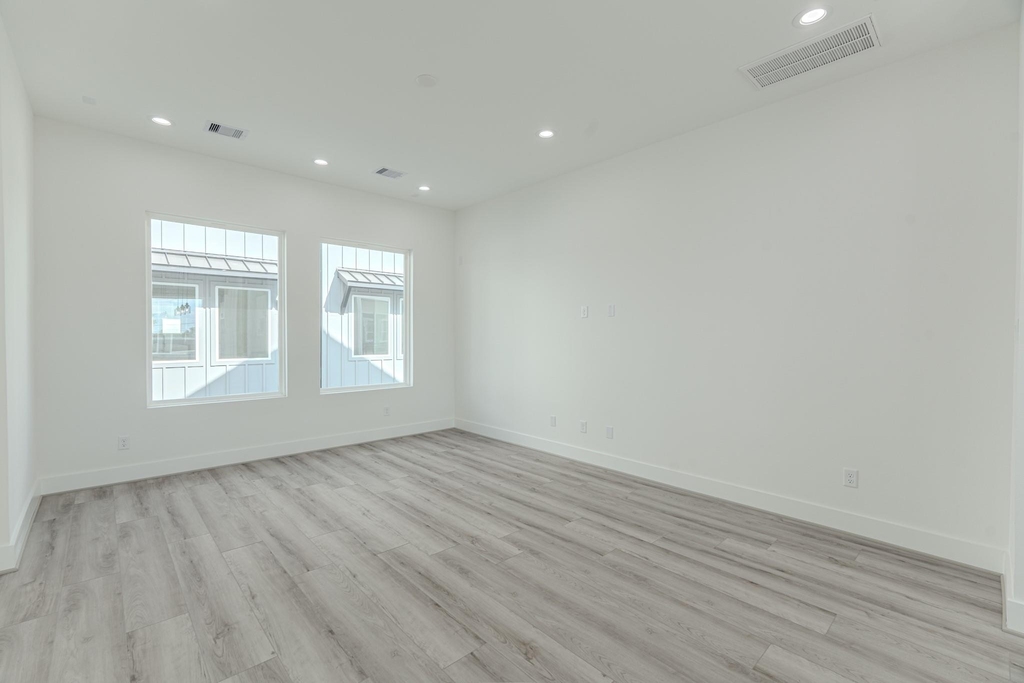 7735 Hammerly Blvd - Photo 30
