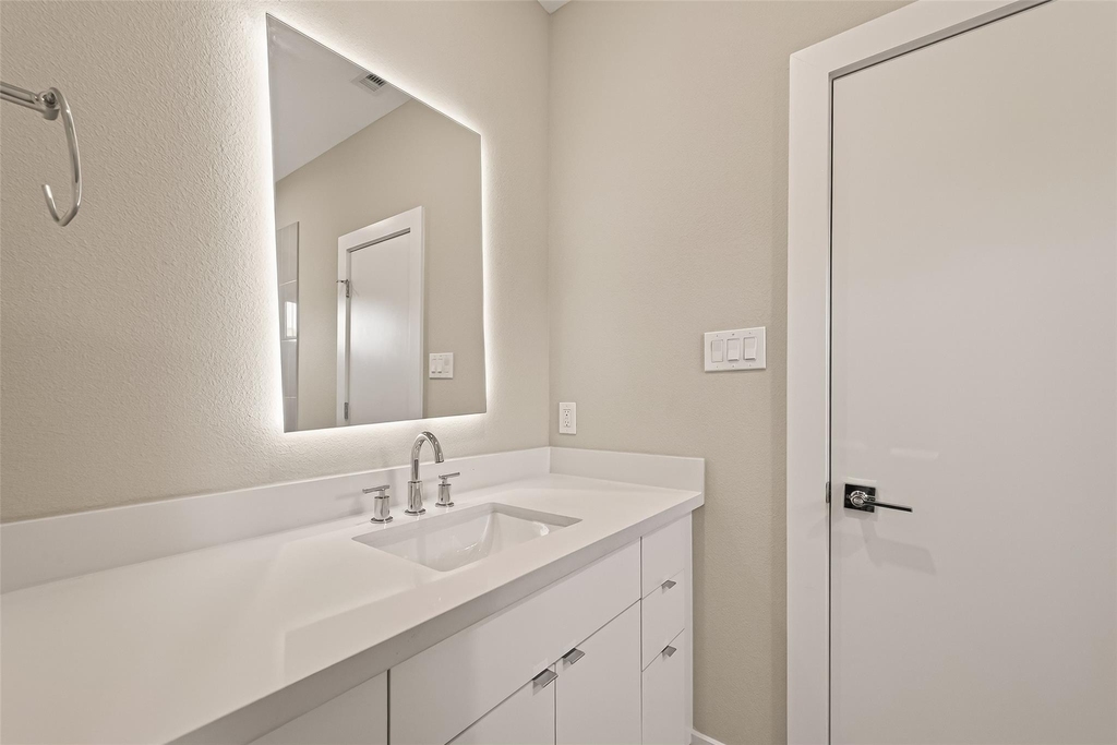 778 Paul Quinn Street - Photo 11