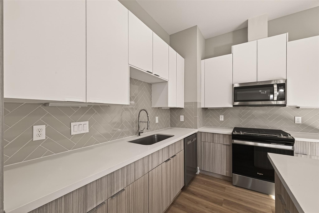 778 Paul Quinn Street - Photo 7