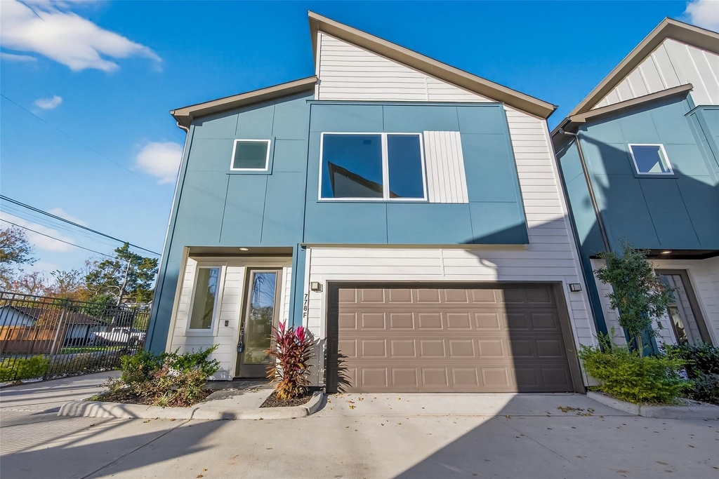 778 Paul Quinn Street - Photo 1