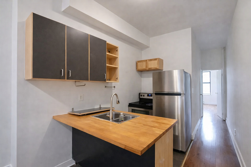 297 Troutman Street - Photo 3