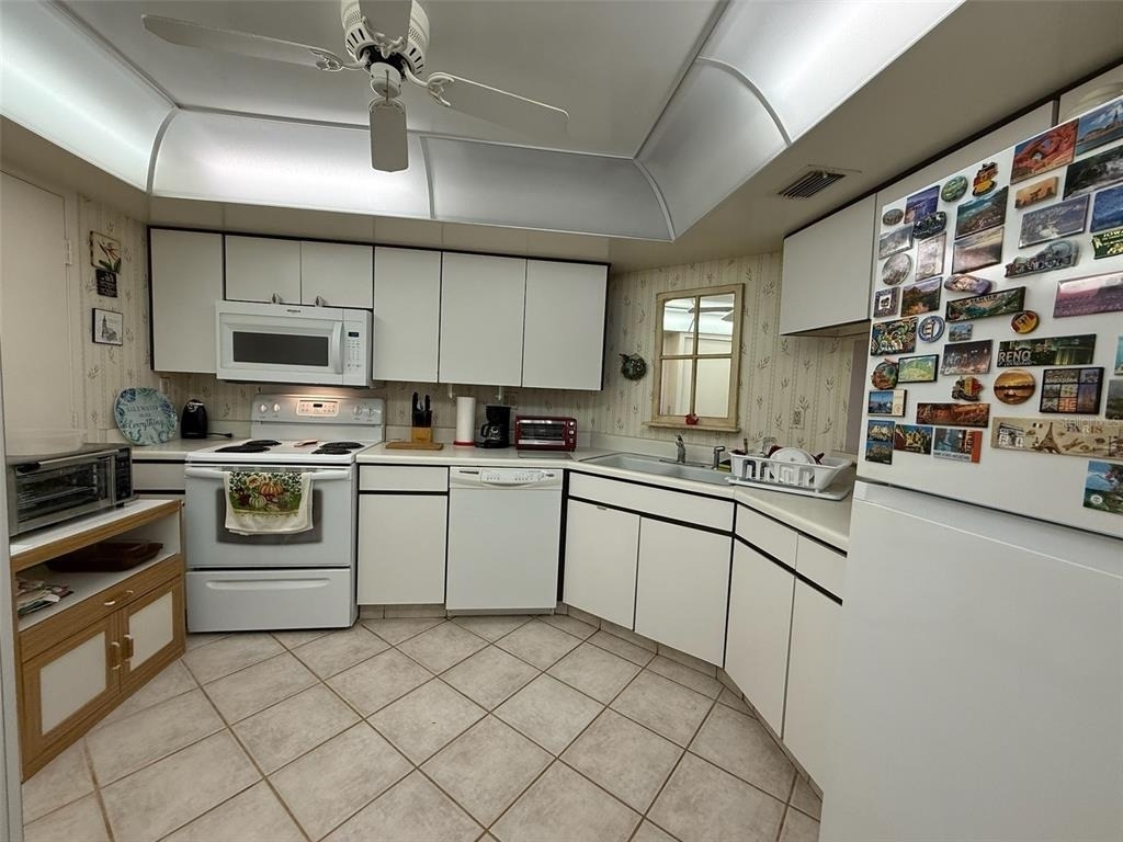 7400 Sun Island Drive S - Photo 12