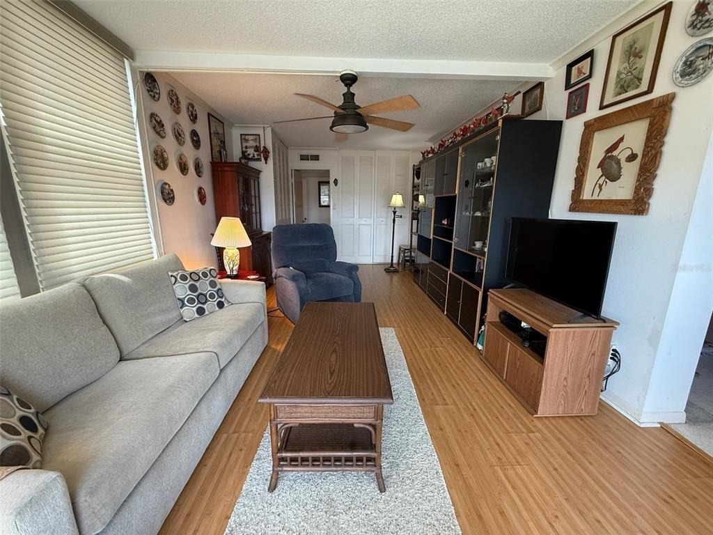 7400 Sun Island Drive S - Photo 4