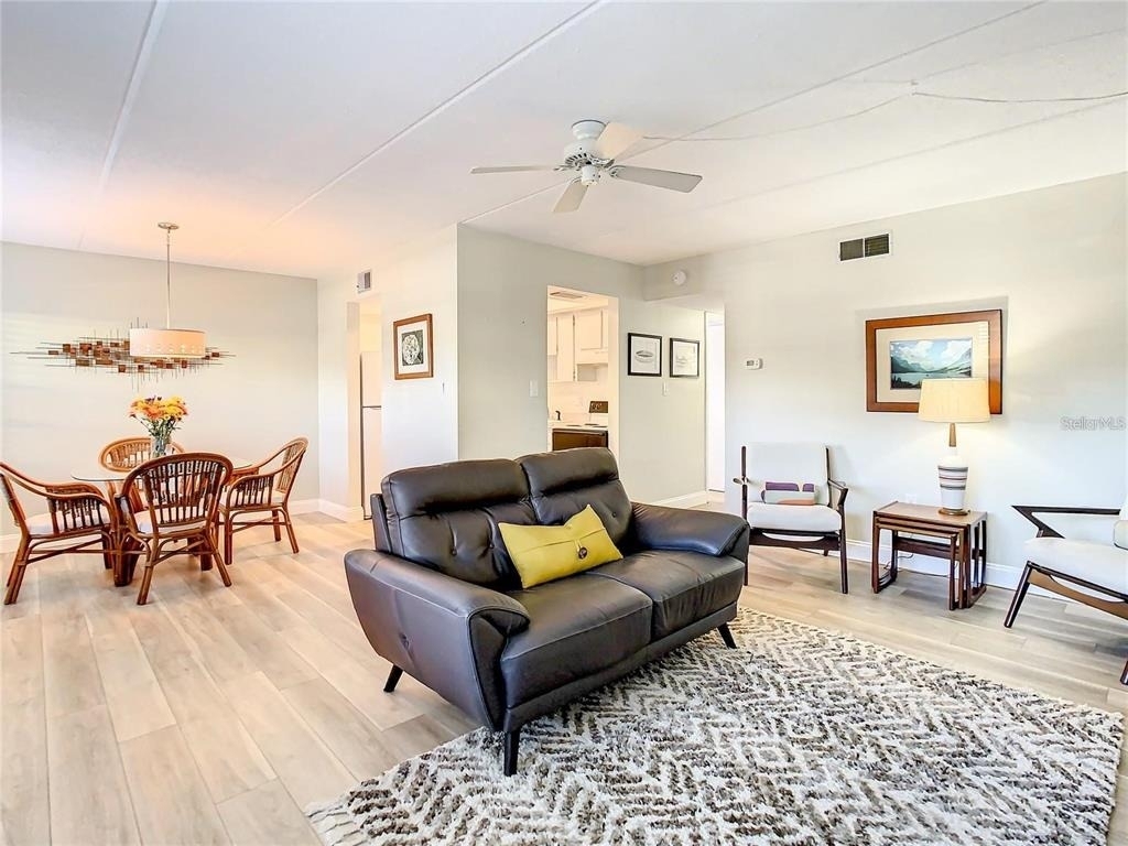 841 Patricia Avenue - Photo 7