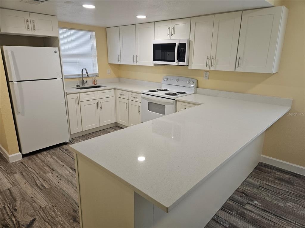 2045 Alpine Road - Photo 10