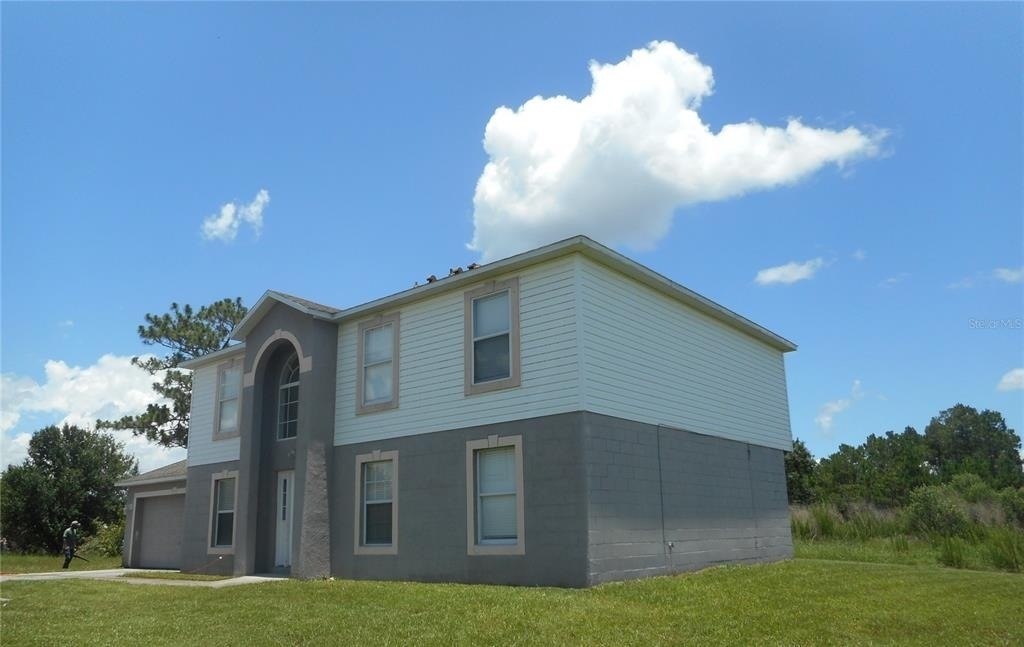 950 Derbyshire Drive - Photo 2