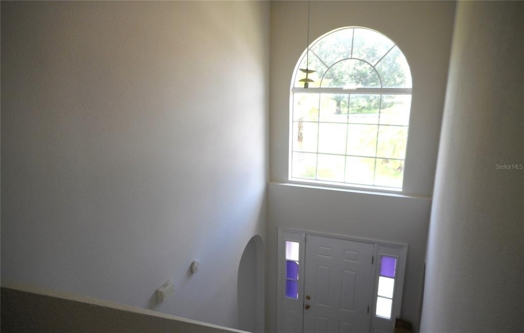 950 Derbyshire Drive - Photo 4