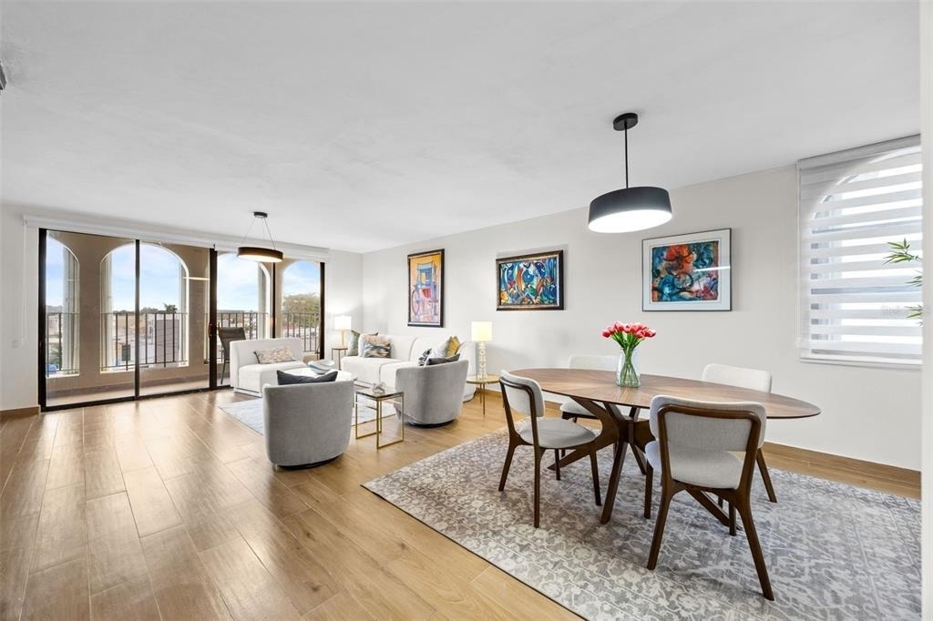 16 Carrion Court - Photo 2