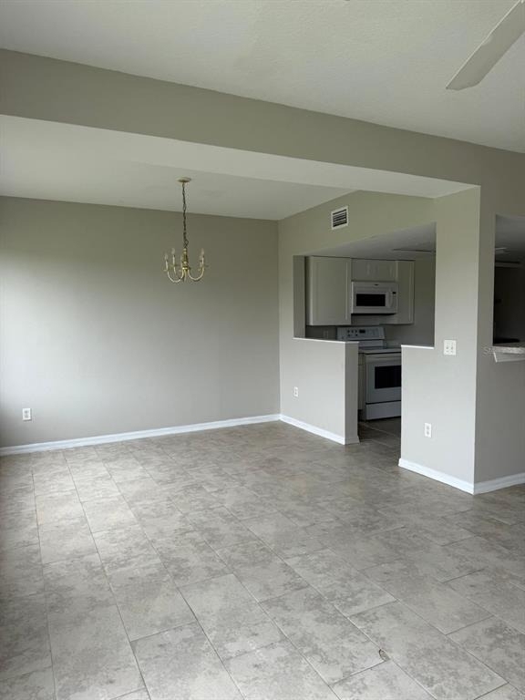 631 Washington Palm Loop - Photo 3