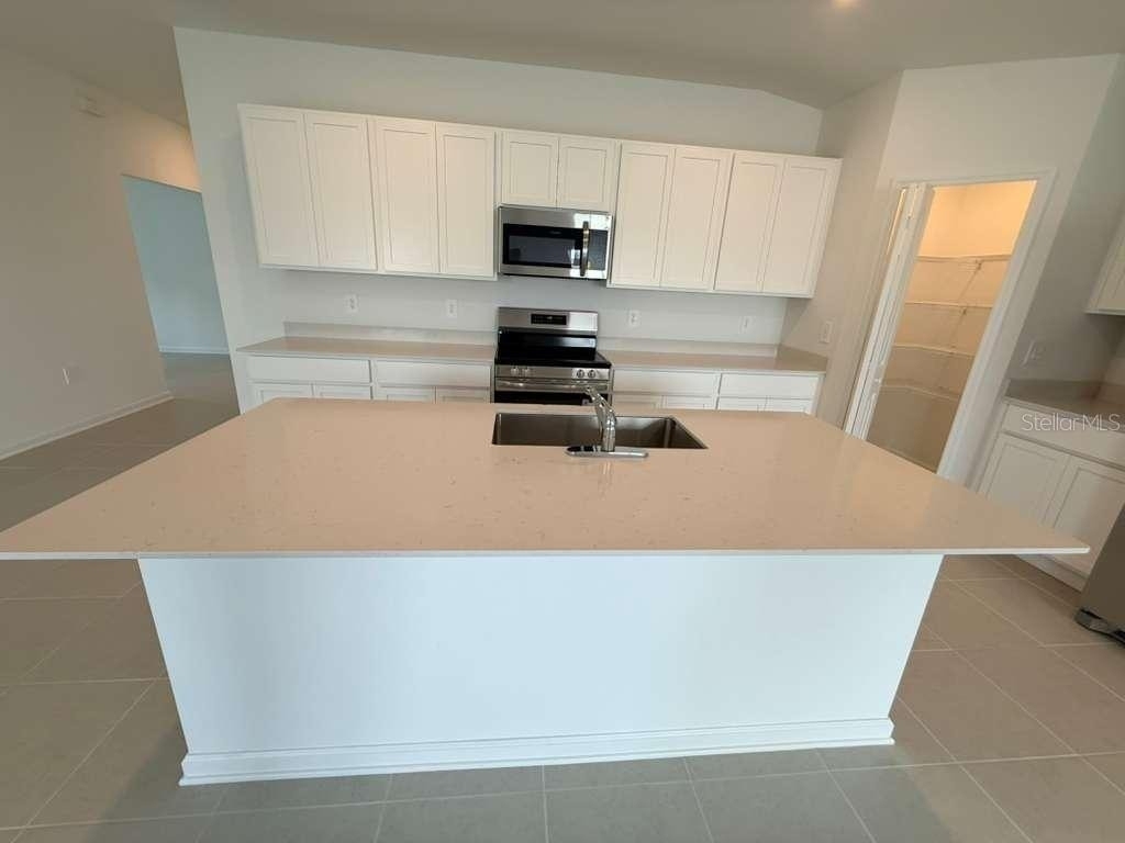 355 Artemis Street - Photo 7