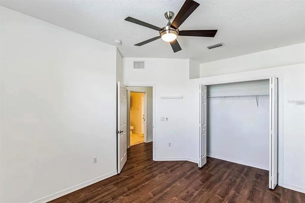 4901 Culdesac Court - Photo 5