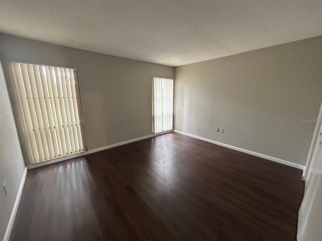 2811 Sw Archer Road - Photo 11