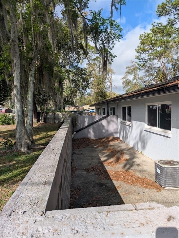 805 Nw 40th Avenue - Photo 2