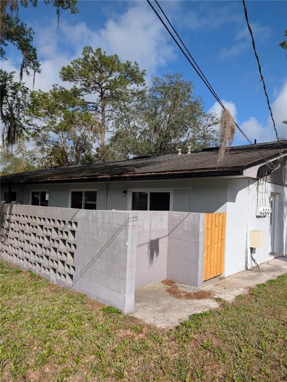 805 Nw 40th Avenue - Photo 1