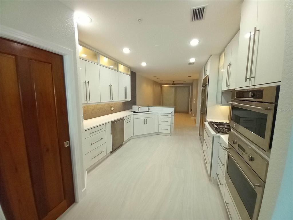 360 Gulf Of Mexico Drive - Photo 2