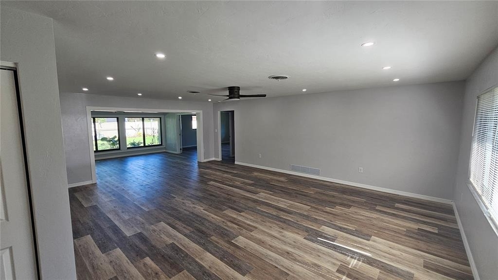 3317 Pine Valley Drive - Photo 4