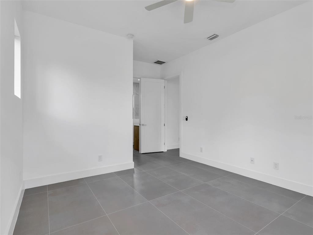 12004 Newgate Avenue - Photo 15