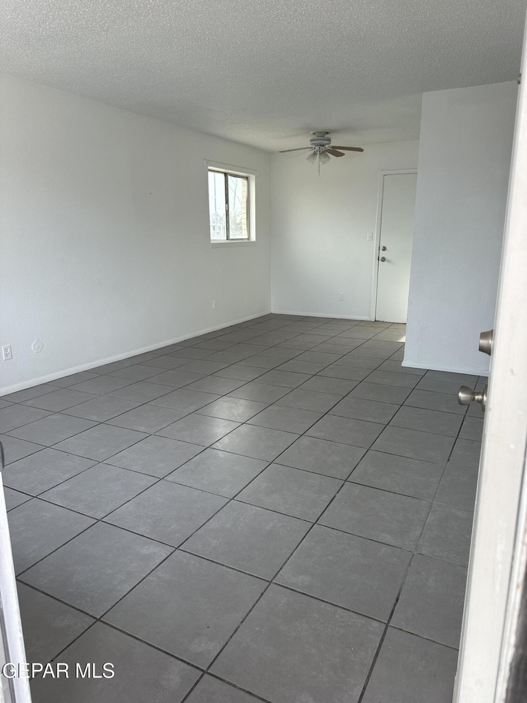 7828 West Drive - Photo 8