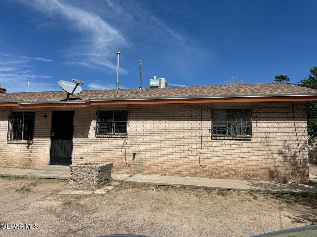 7828 West Drive - Photo 9