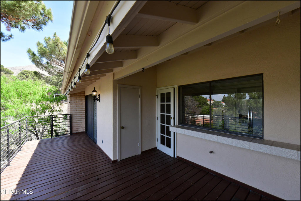 5852 Mira Serena Drive - Photo 43