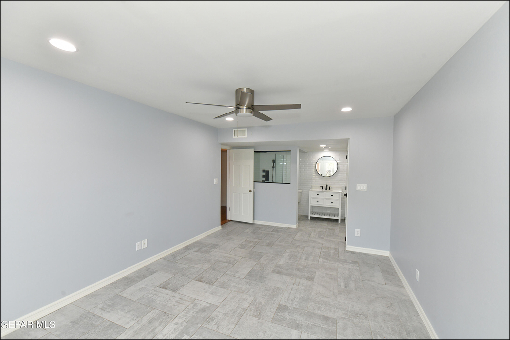 5852 Mira Serena Drive - Photo 32