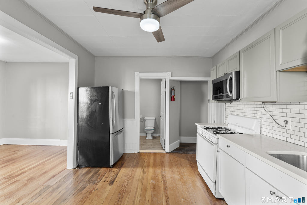 394 Gregory Street - Photo 5