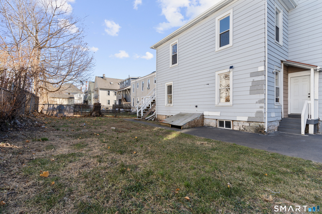 394 Gregory Street - Photo 24