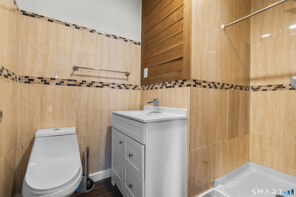 394 Gregory Street - Photo 6