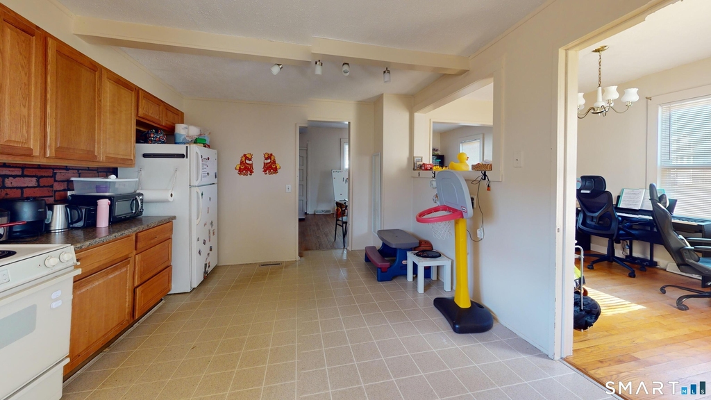 37 Landin Street - Photo 2