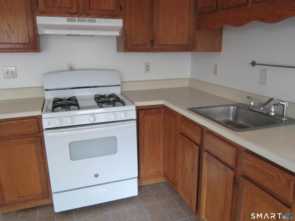78 Alcove Street - Photo 9