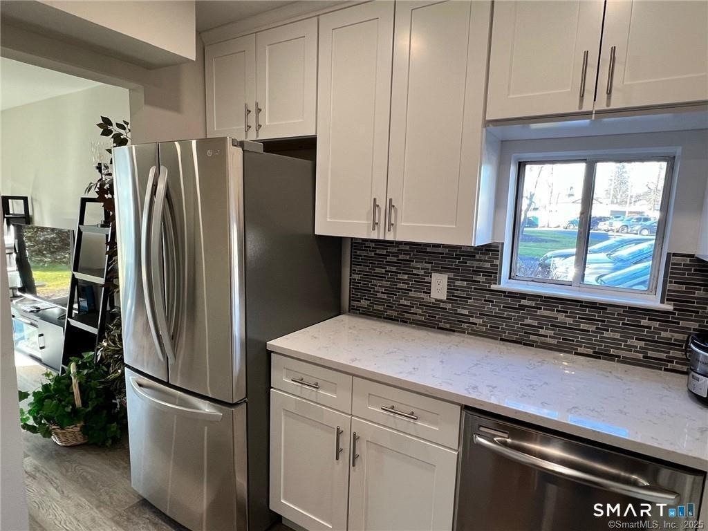 47 Olcott Way - Photo 3