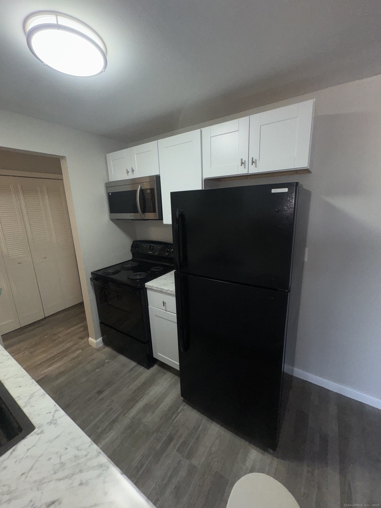 891 West Boulevard - Photo 13
