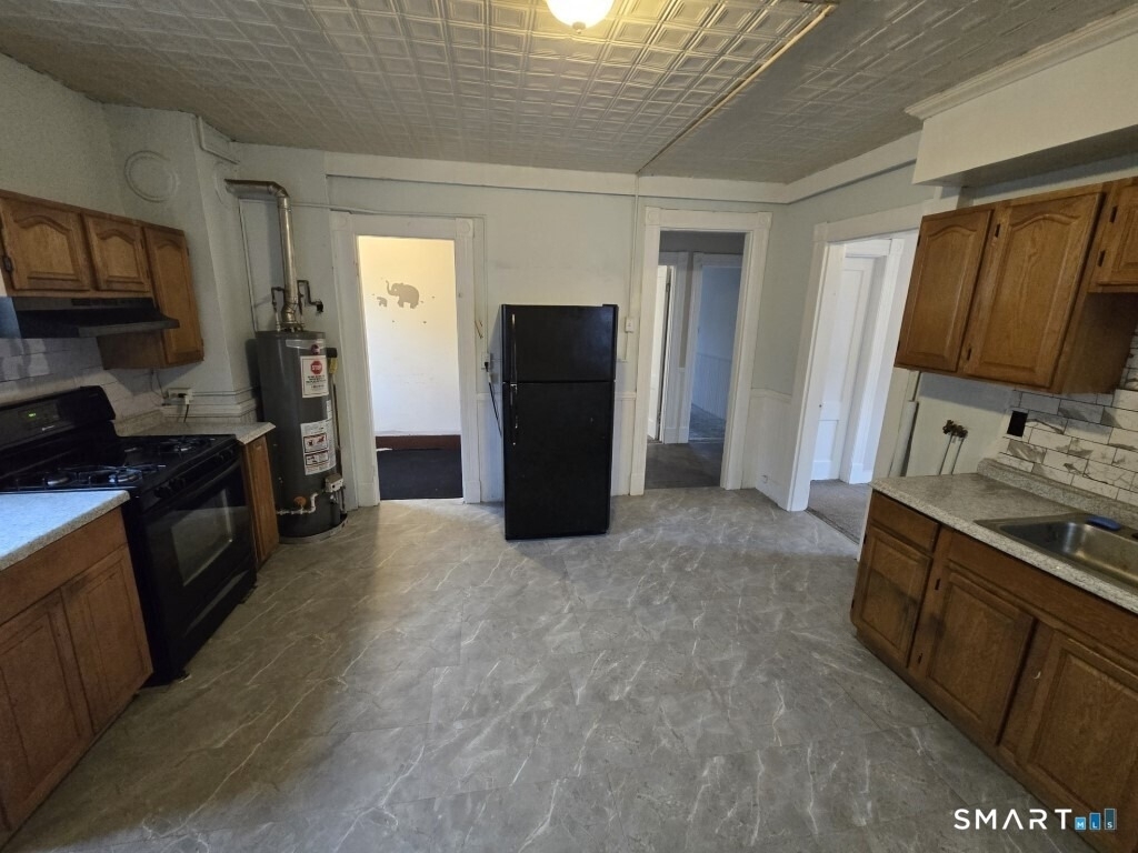 779 E. Main Street - Photo 2