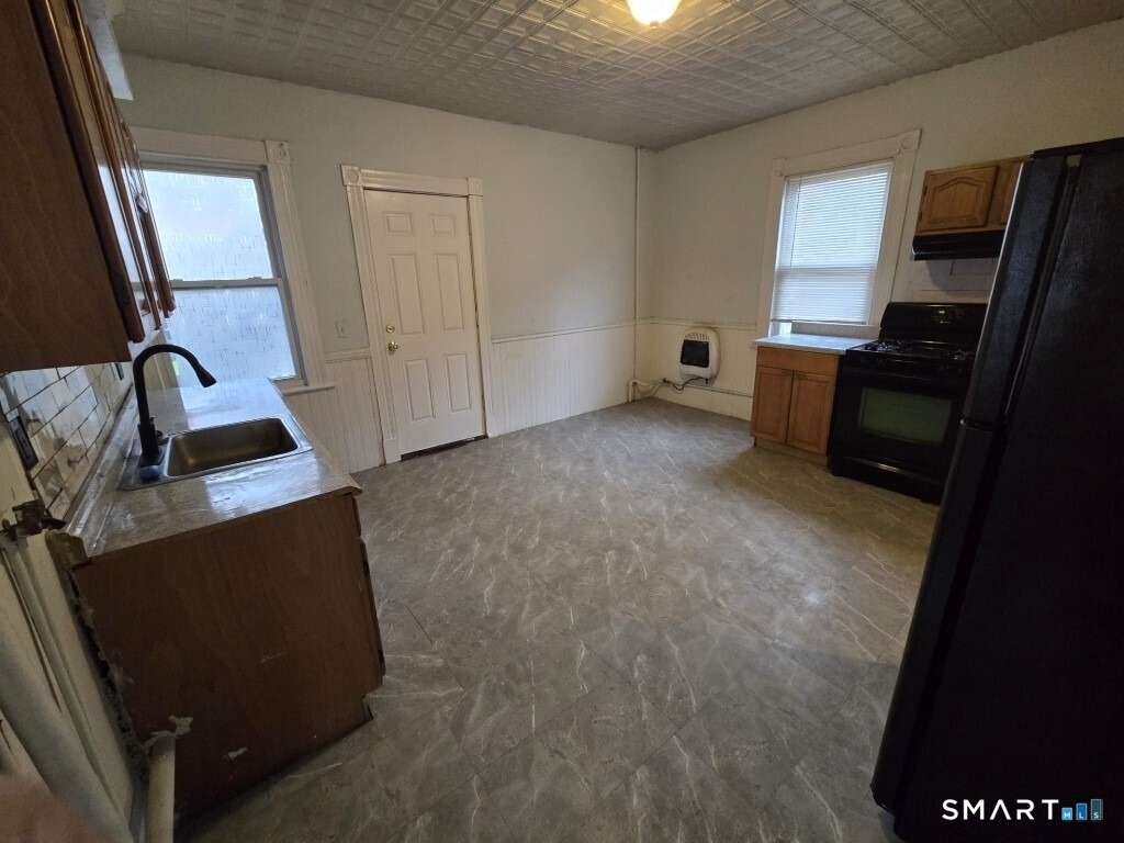 779 E. Main Street - Photo 5