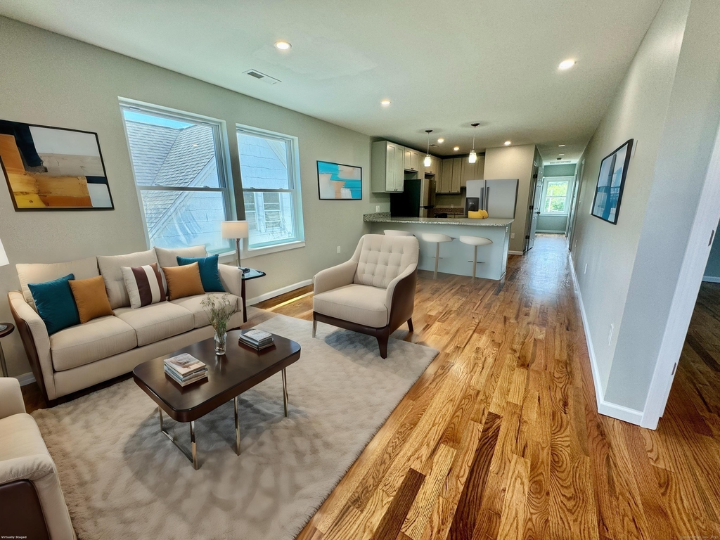109 Churchill Street - Photo 3