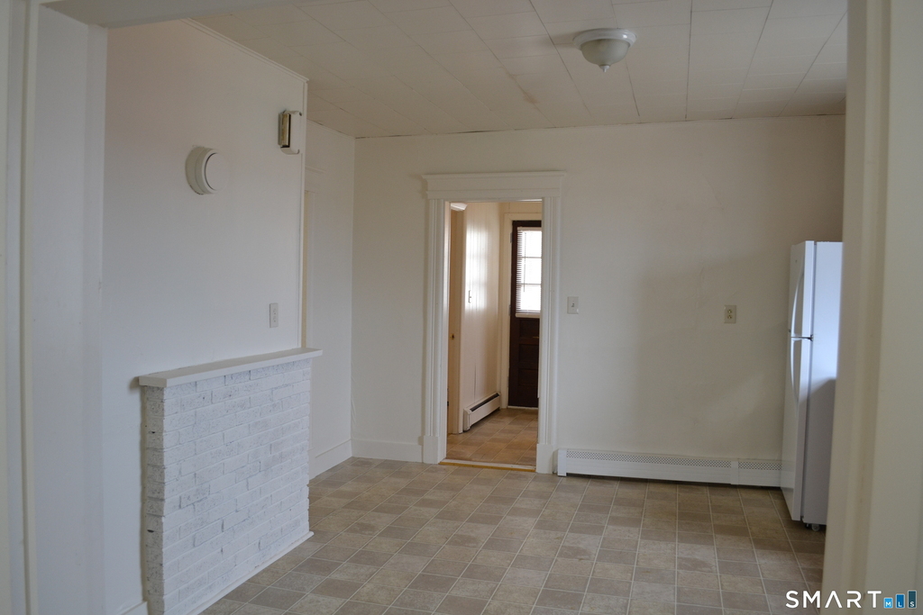 835 Bank Street - Photo 5