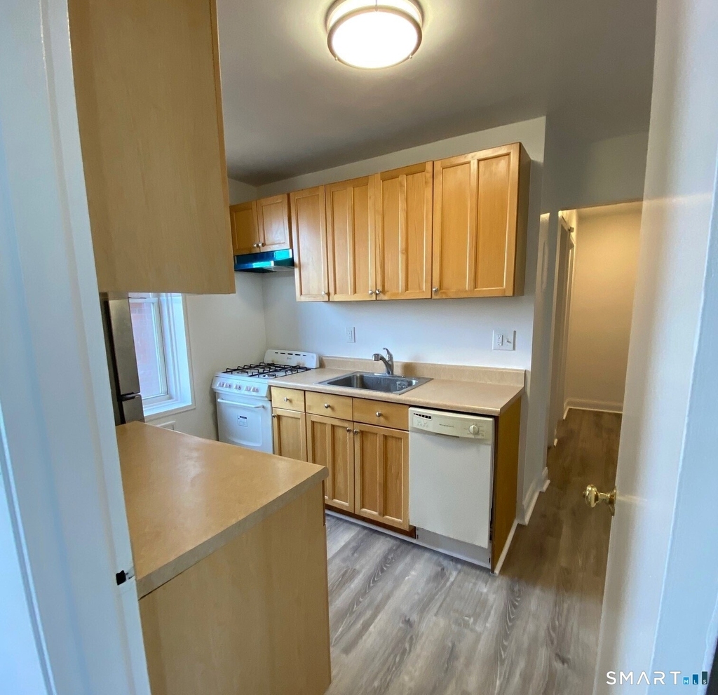 46 Prospect Avenue - Photo 8