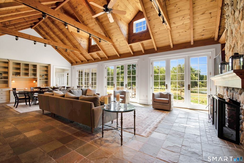 55 Bishop Lane - Photo 1