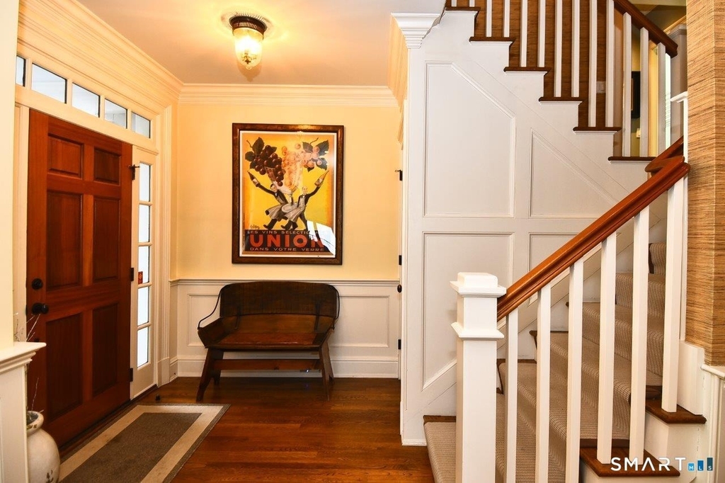 50 Shorefront Park - Photo 7
