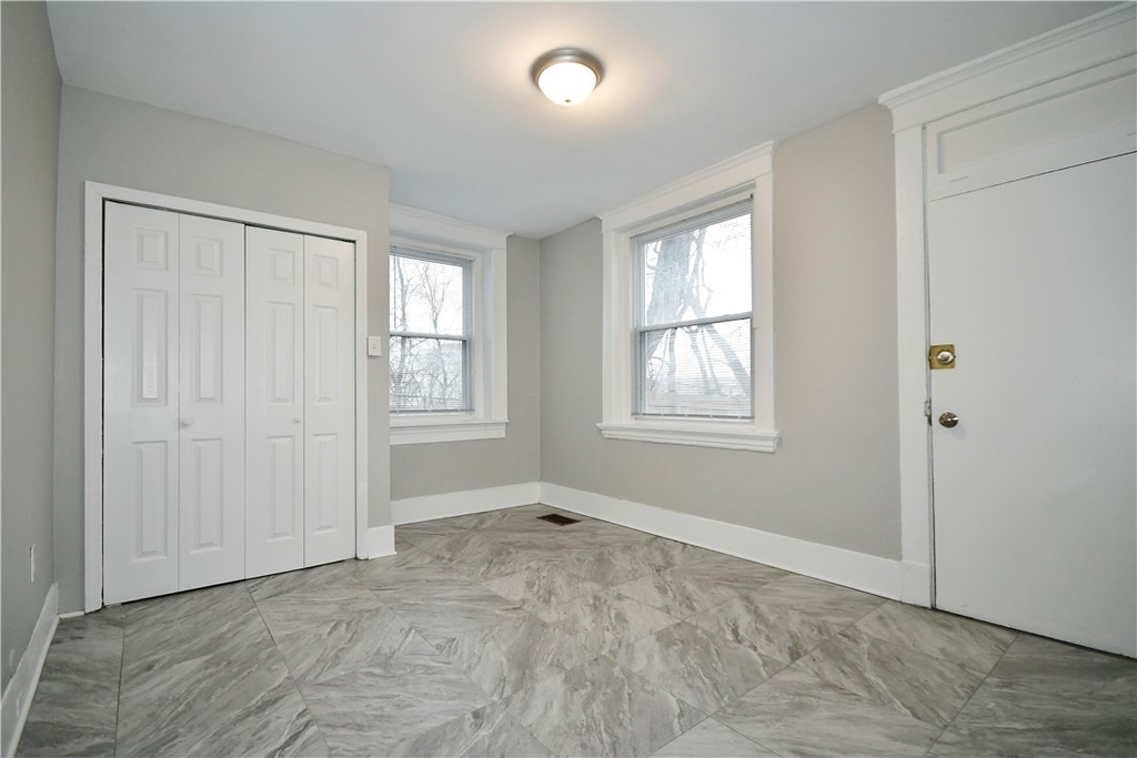 5518 Broad St - Photo 2