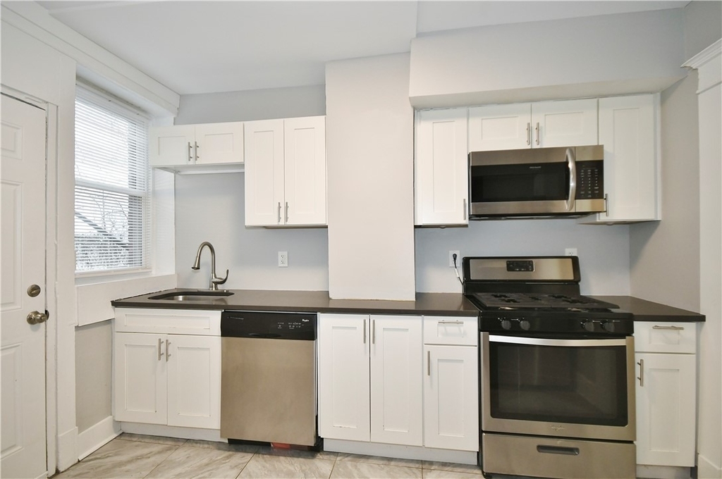 5518 Broad St - Photo 5