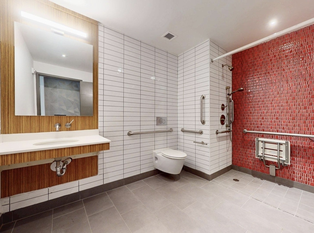 810 Broad Street - Photo 1