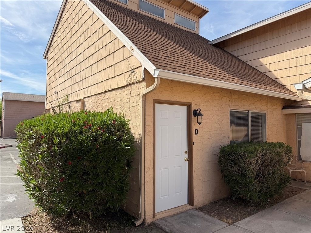 5206 Golden Lane - Photo 1