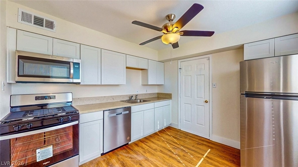 1302 Rexford Place - Photo 2